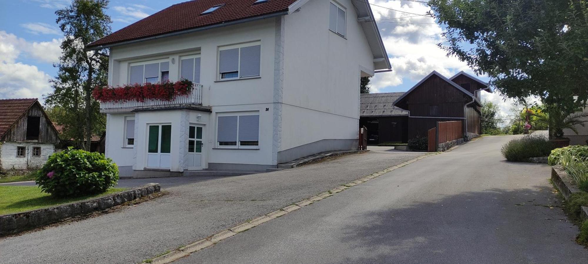 Katty-rastoke Apartment